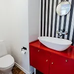 Spacious Near The Airport And Bus Station * تالين