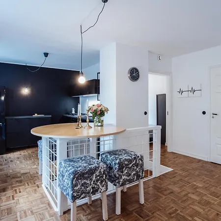 Spacious Near The Airport And Bus Station Tallinn
