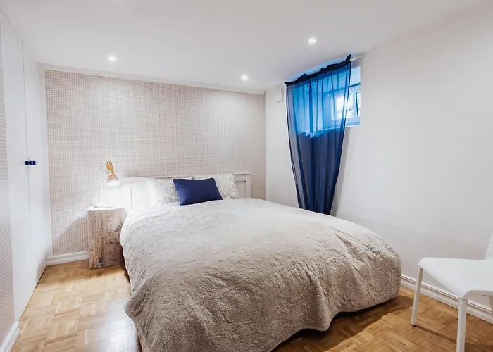 شقة Spacious Near The Airport And Bus Station *