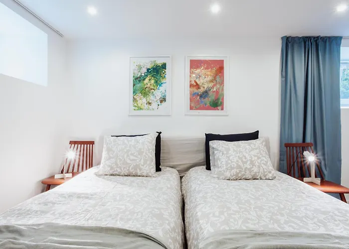 Spacious Near The Airport And Bus Station تالين