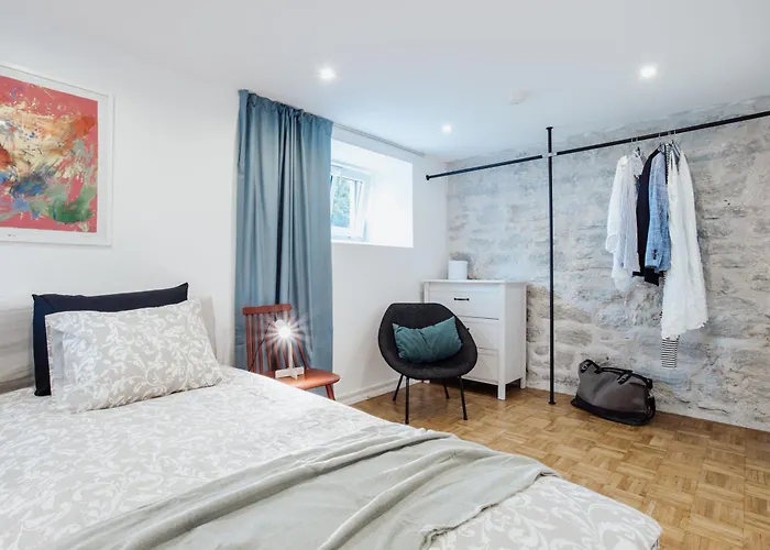 Spacious Near The Airport And Bus Station * تالين